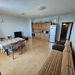 Riviera Sea Villageapartments * Zlate písky