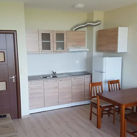 Апартамент Riviera Sea Villageapartments