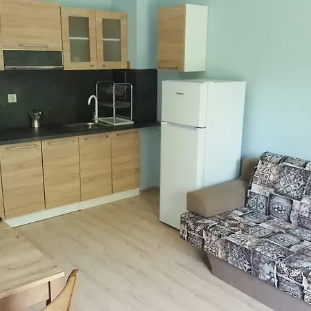Апартамент Riviera Sea Villageapartments