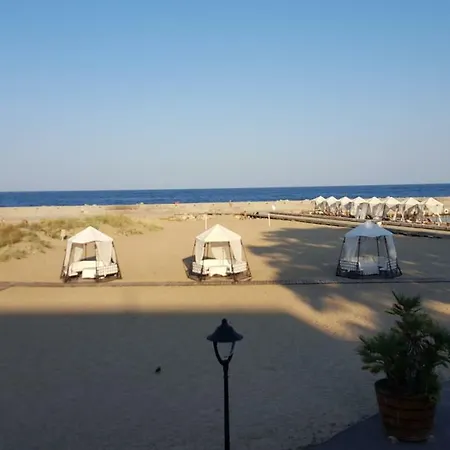 Riviera Sea Villageapartments Апартамент